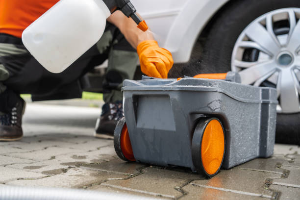 Best Best portable toilet rental  in Eau Claire, WI